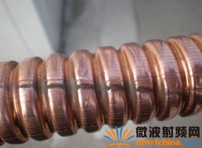 線纜腐蝕破損