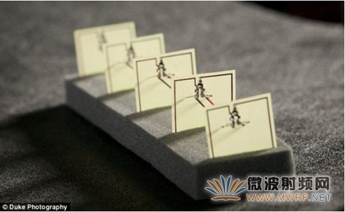 美學(xué)生用超材料打造神奇裝置 利用WiFi信號(hào)給手機(jī)充電