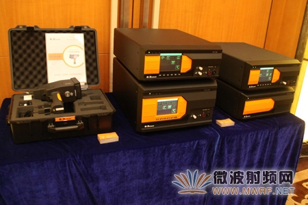 研討會現場蘇州泰思特展示汽車電子抗擾度儀器