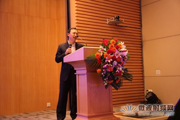 華為2012實驗室中央硬件工程院總裁周紅
